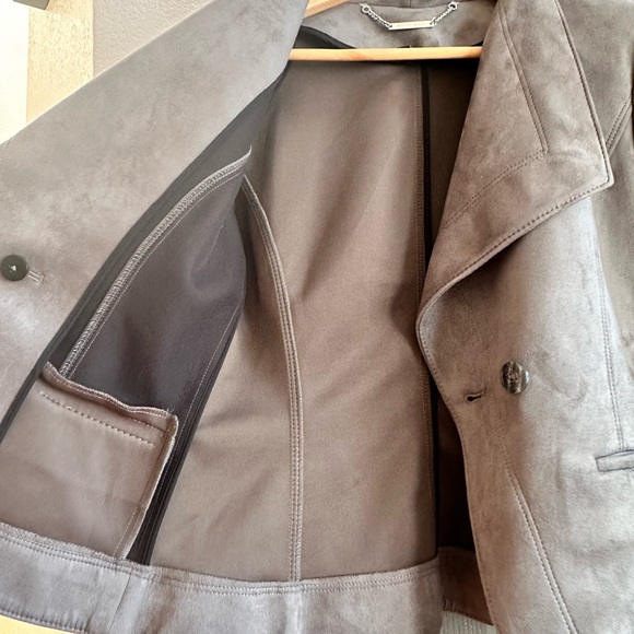 White Black Jacket - Picture 2 of 3